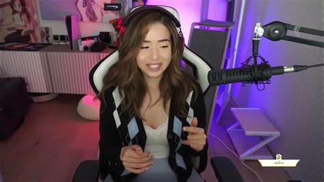 POKIMANE THICC MOMENTS 11 DELUXE EDITION .